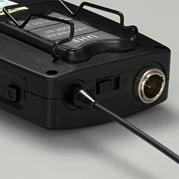 A320B8AM07 UHF fully Intelligent headworn wireless microphone
