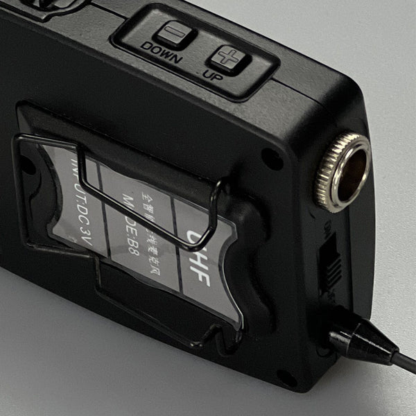 A320B8AM07 UHF fully Intelligent headworn wireless microphone