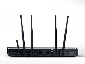 A600H32 UHF fully Intelligent handheld wireless microphone system for stage performance(true diversity system, one receiver for two metal mics)